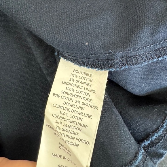 NWOT Children's Dress - Picture 3 of 3